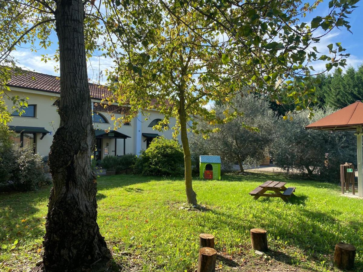 Agriturismo San Michele San Michele  ภายนอก รูปภาพ
